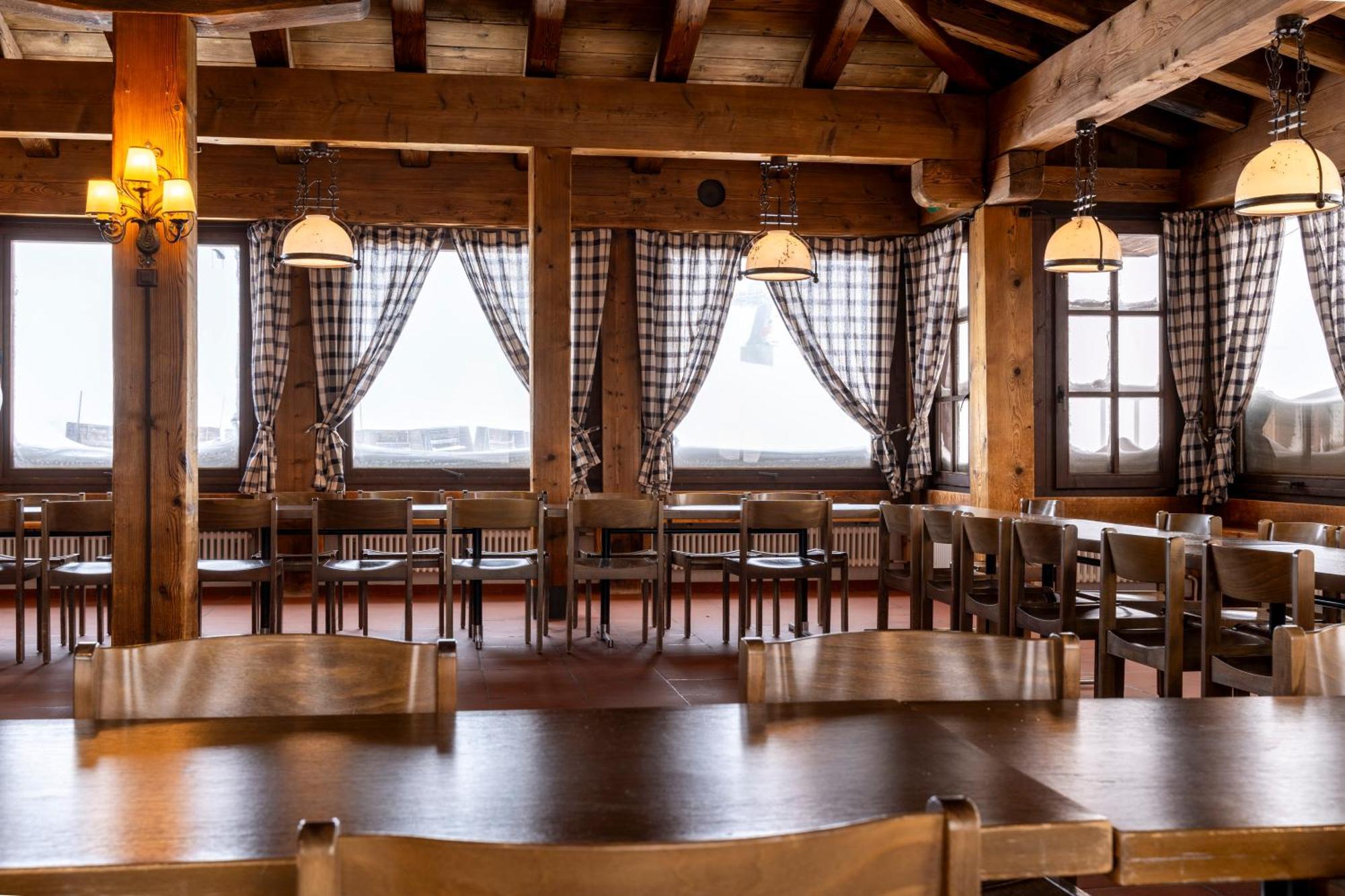 Berghotel Pischa Mountain Lodge Давос Экстерьер фото
